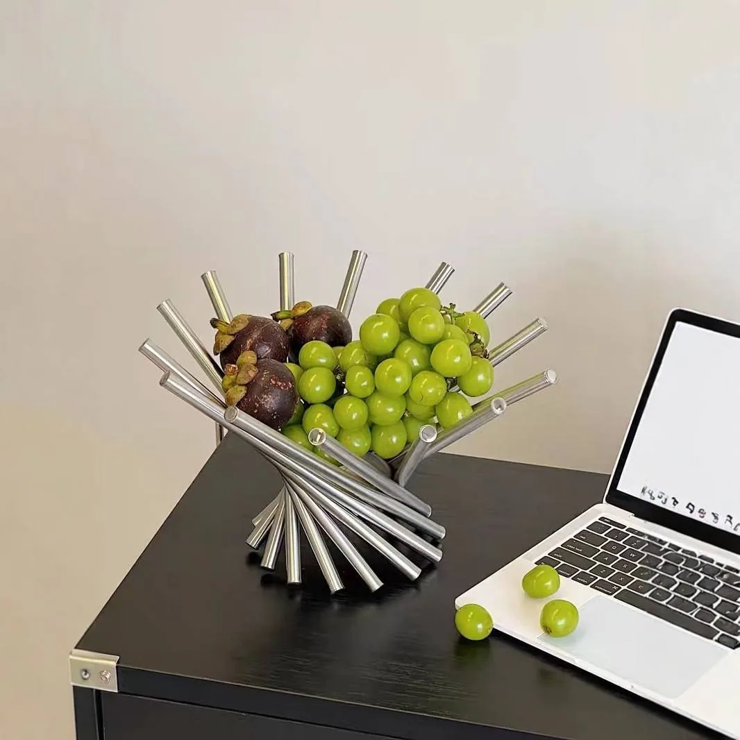 Da Vinci Rotating Fruit Basket — Countertop Centrepiece